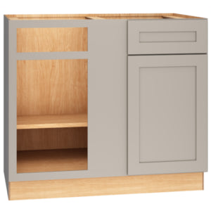 BC42 - Corner Base Cabinet with Single Door in Omni Mineral