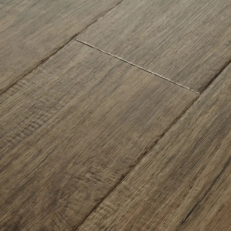 Calico Color: Sable Product Number: MPB762 Lynx Fox