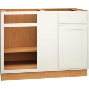 BC48 - CORNER BASE CABINET WITH SINGLE DOOR IN CLASSIC SNOW