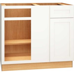 BC42 - Corner Base Cabinet with Single Door in Omni Snow